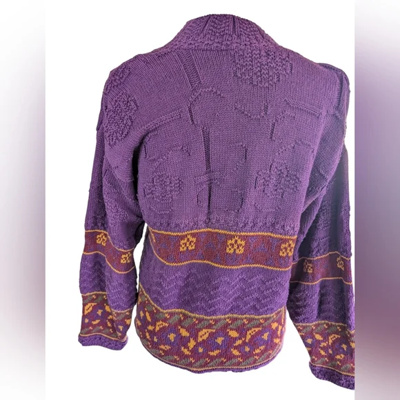 American Eagle design purple Sweater size Small - Picture 2 of 8